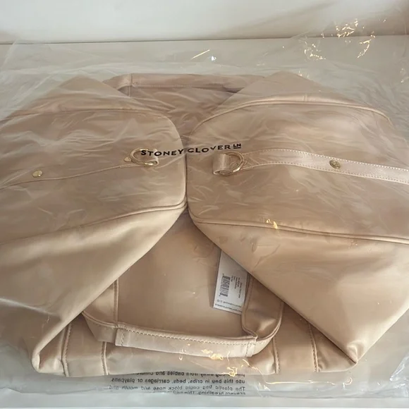 Stoney Clover Lane Duffle in Sand - new with tags - Picture 4 of 5